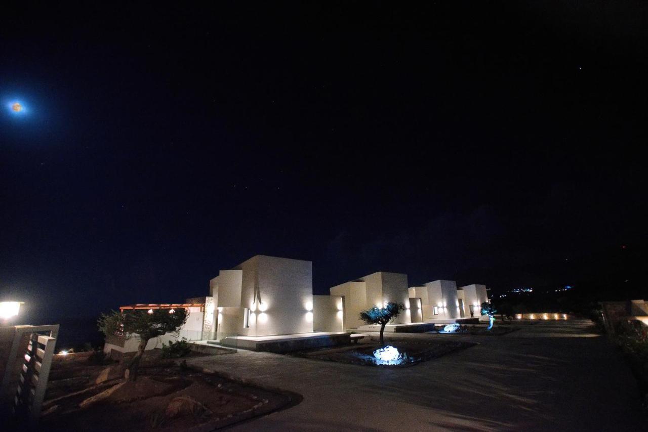 Aros Luxury Villas Lakki  Exterior photo